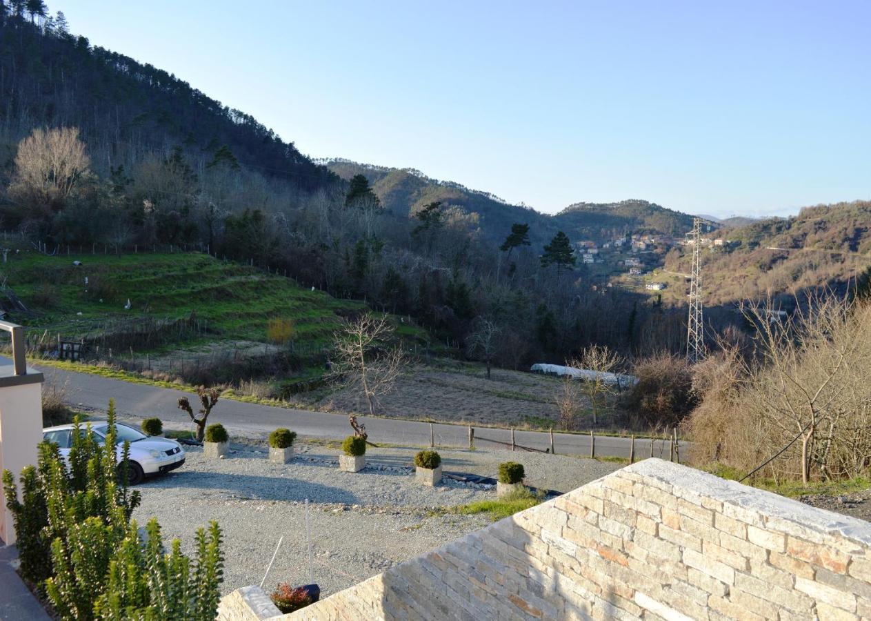 Agriturismo Terre Di Ginepro Borghetto di Vara Exterior foto